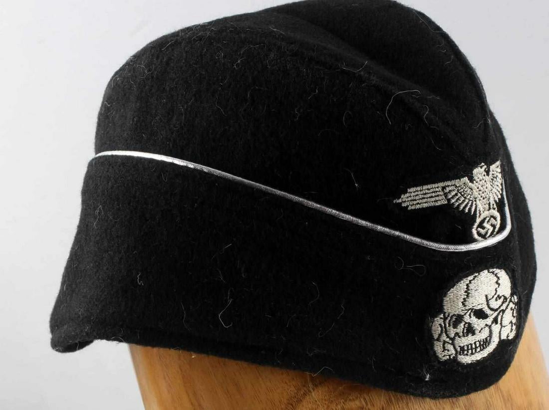 כומתה של קצין בחיל השריון - WAFFEN SS PANZER